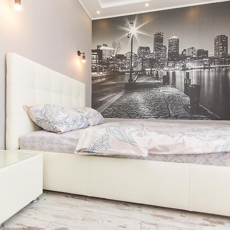 Ferienwohnung Vip Apartmen Sumy Exterior foto